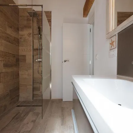 Casa Higueron Holiday home